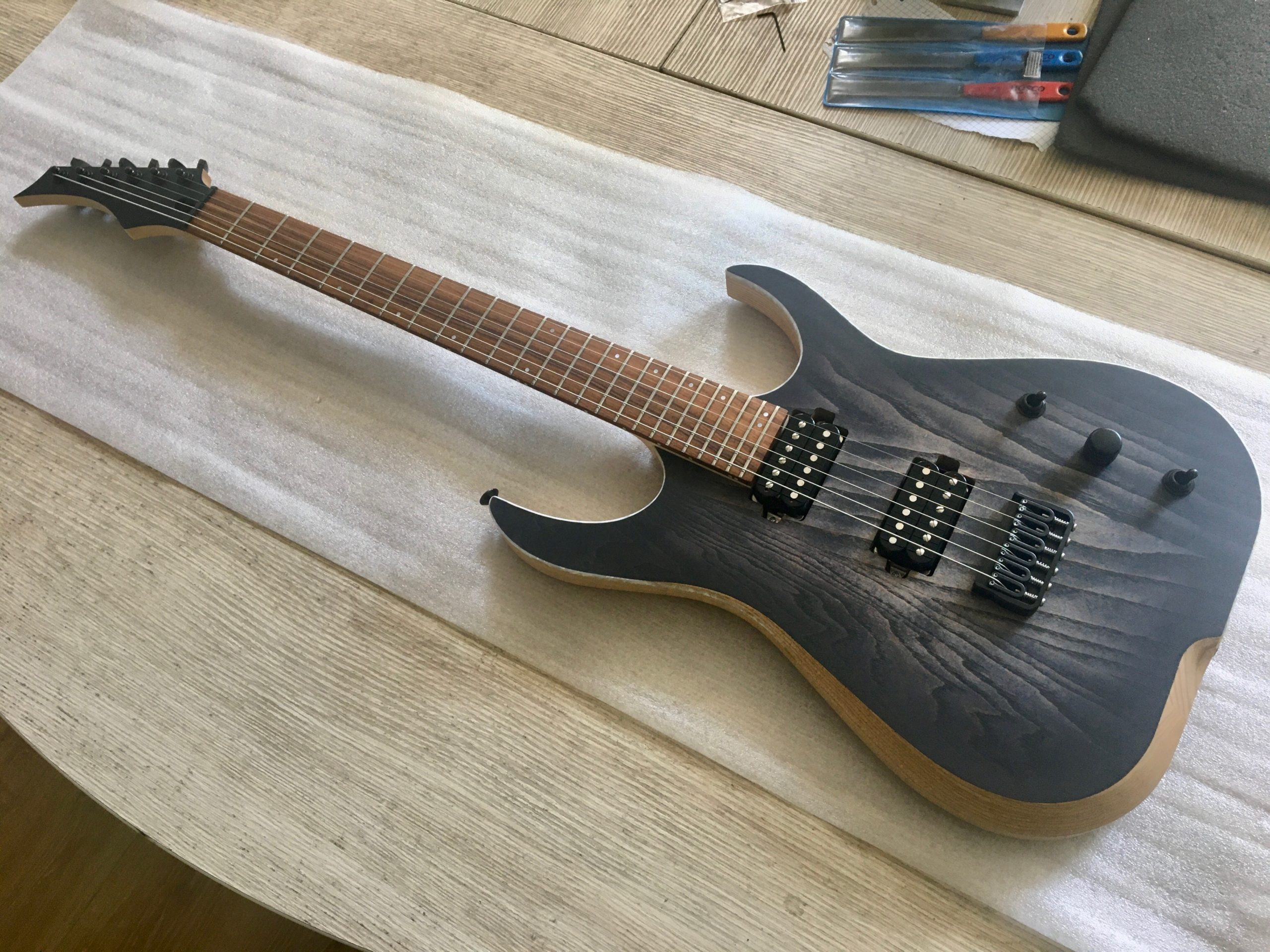 SKERVESEN MIRAGE TRANS BLACK