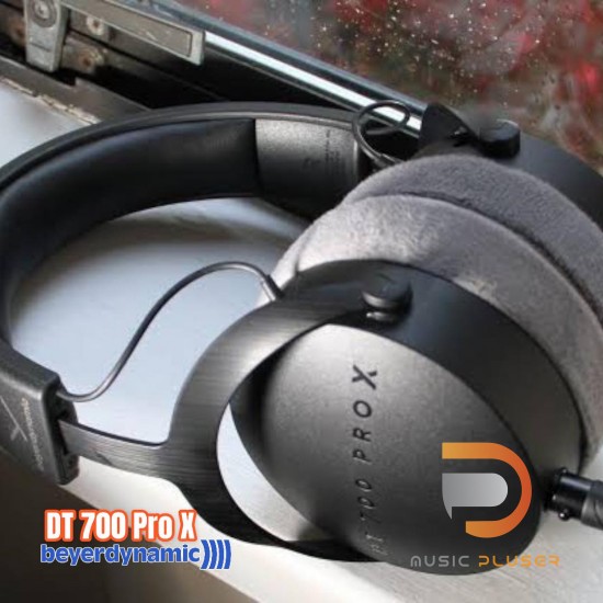 Beyerdynamic DT700 Pro X Beyerdynamic DT700 Pro X