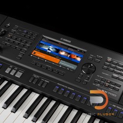 Yamaha PSR-SX700